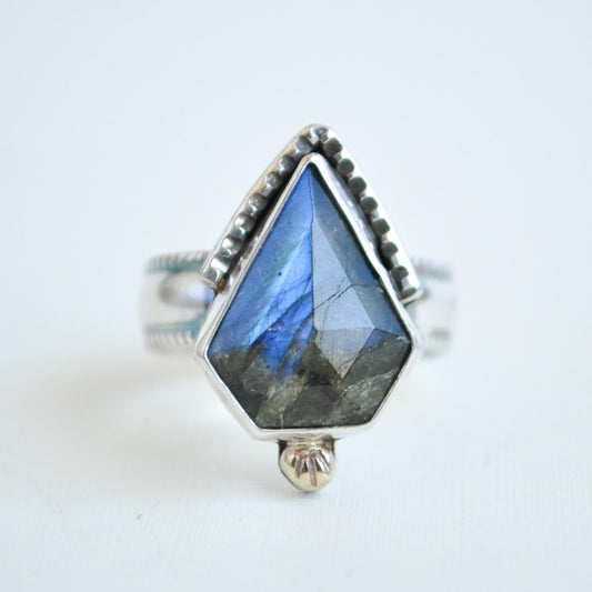 Labradorite Shield Ring—Size 6.5