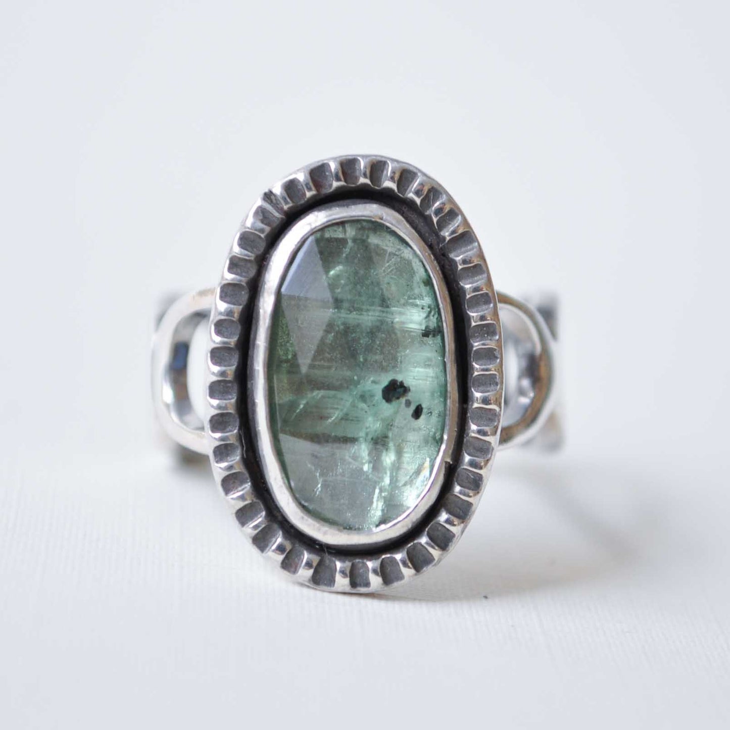 Kyanite Link Ring—Size 7
