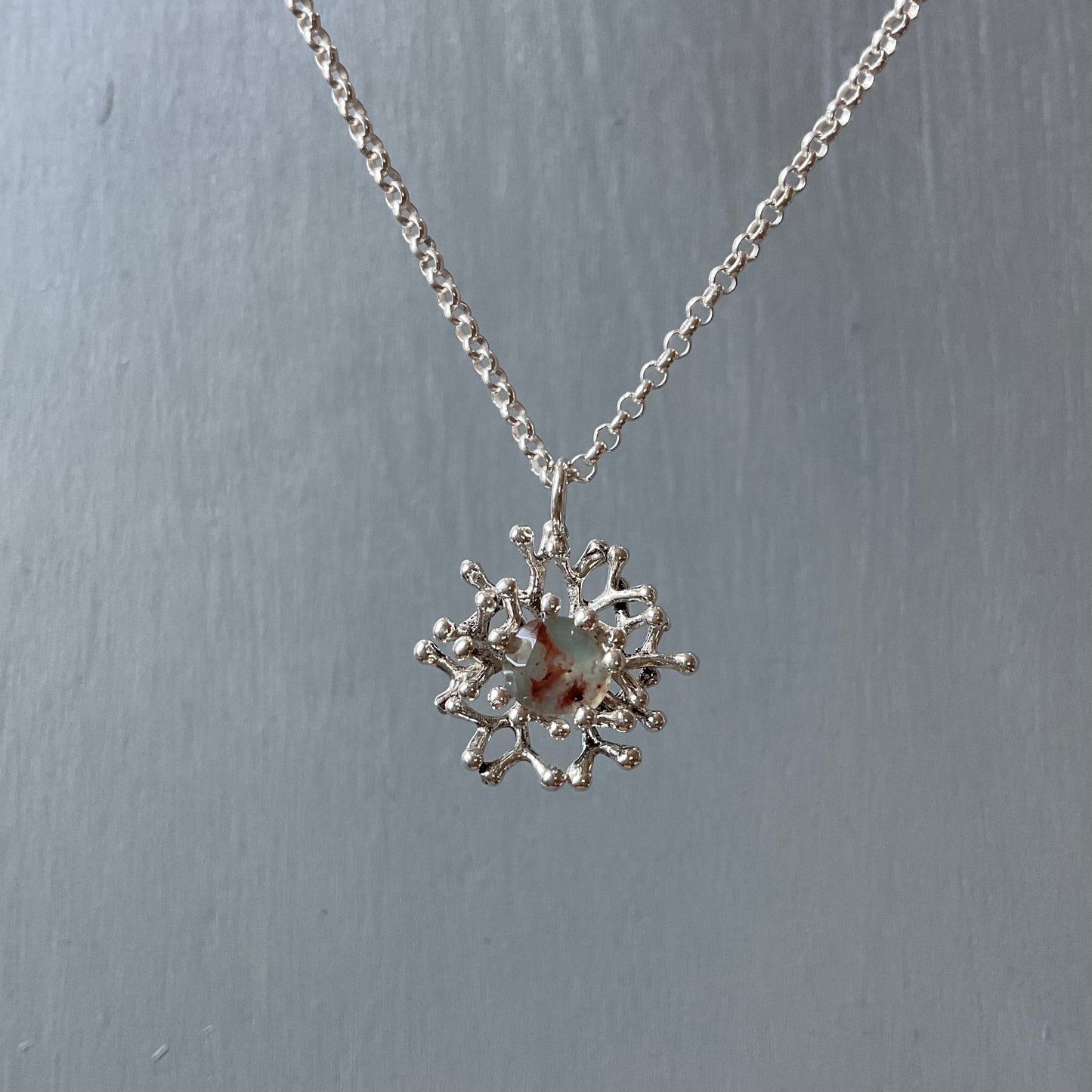 Anemone Necklace