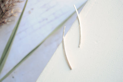 Curved Bar Post Earrings
